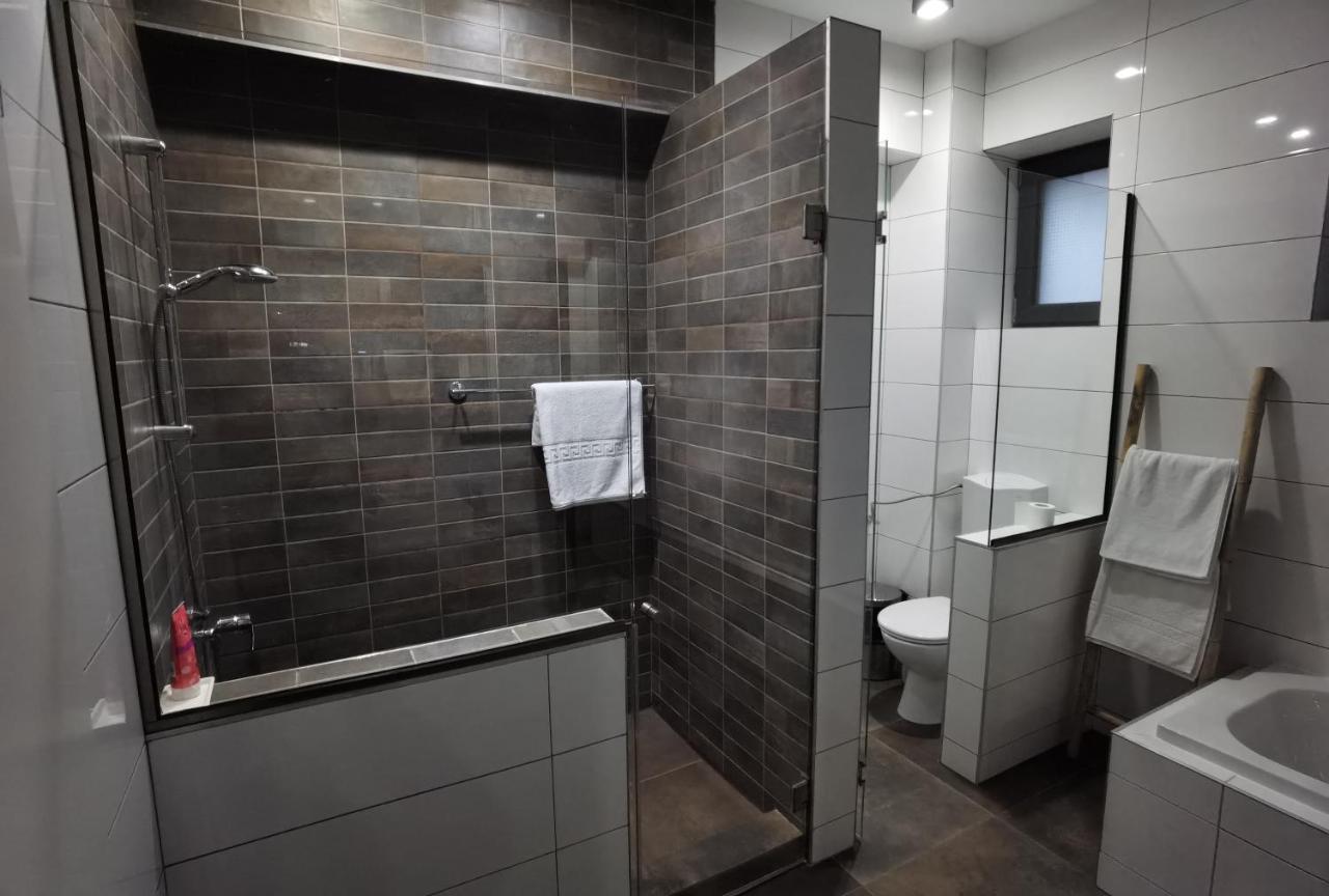 Edanapartments Tohanu Nou Екстер'єр фото